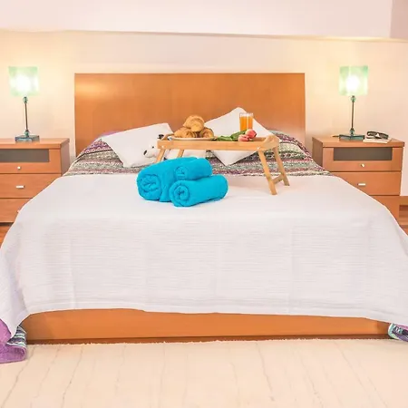 Feel-at-home In Holiday home