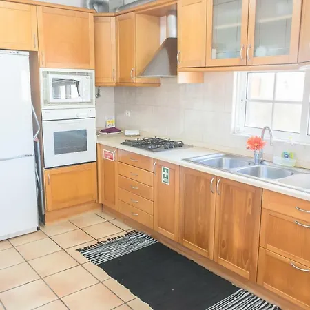 Feel-at-home In Holiday home *
